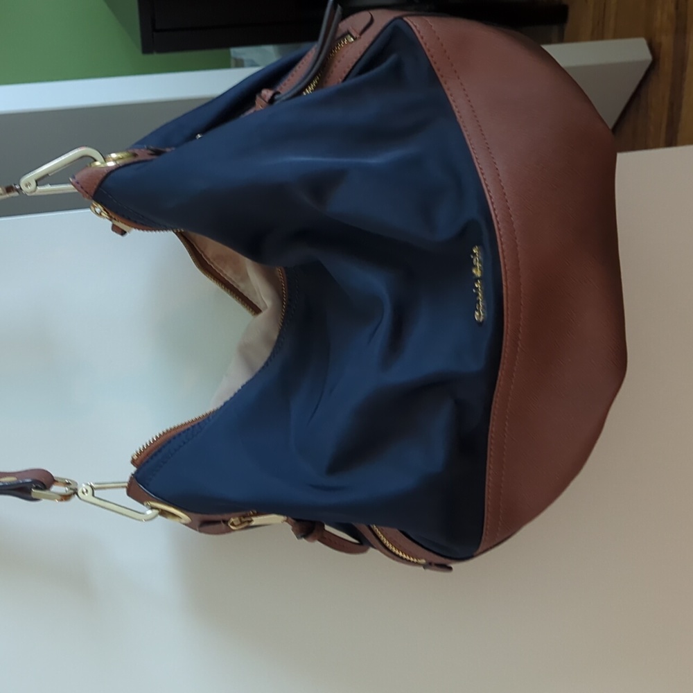 Calvin Klein handbag - Picture 2 of 5